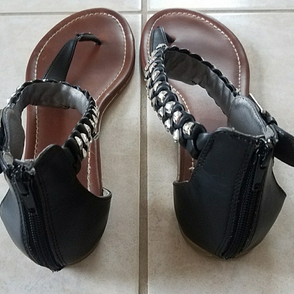 G by Guess T Strap Sandals Zipper Heel - Picture 3 of 4